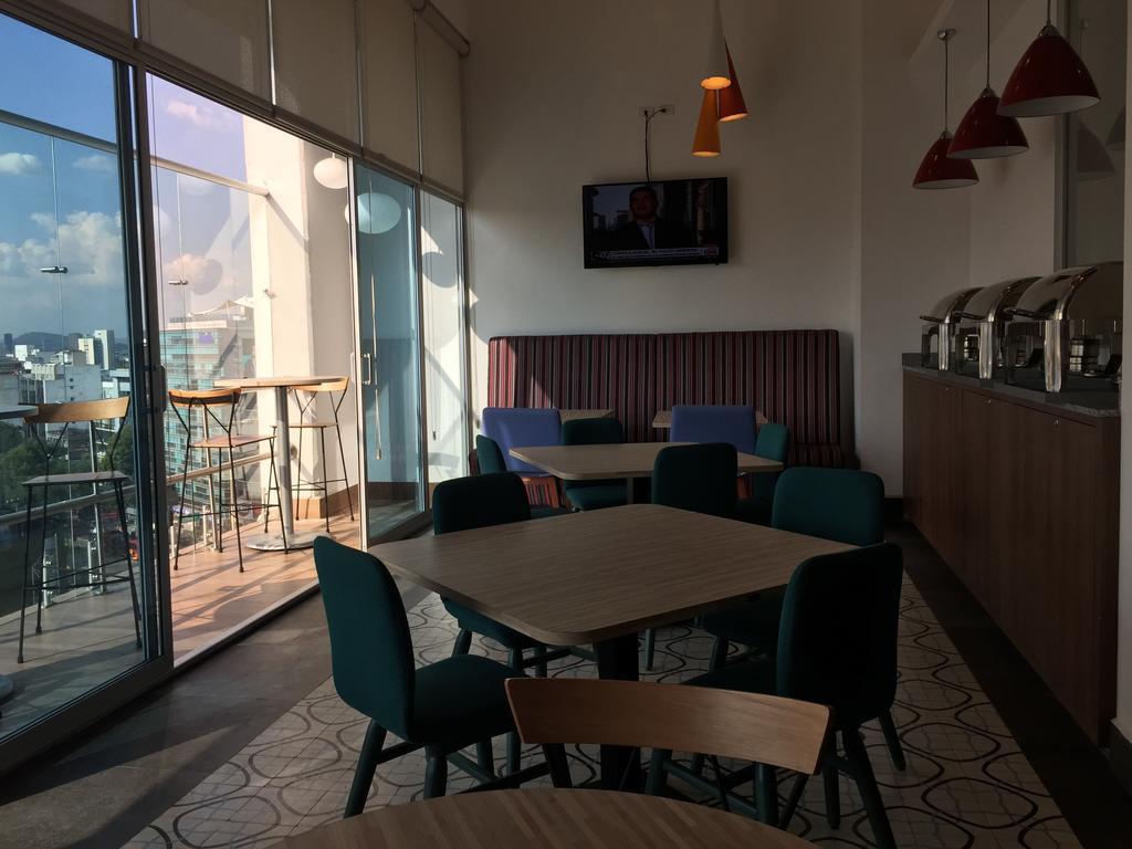 Tryp By Wyndham Mexico City World Trade Center Area Exteriör bild