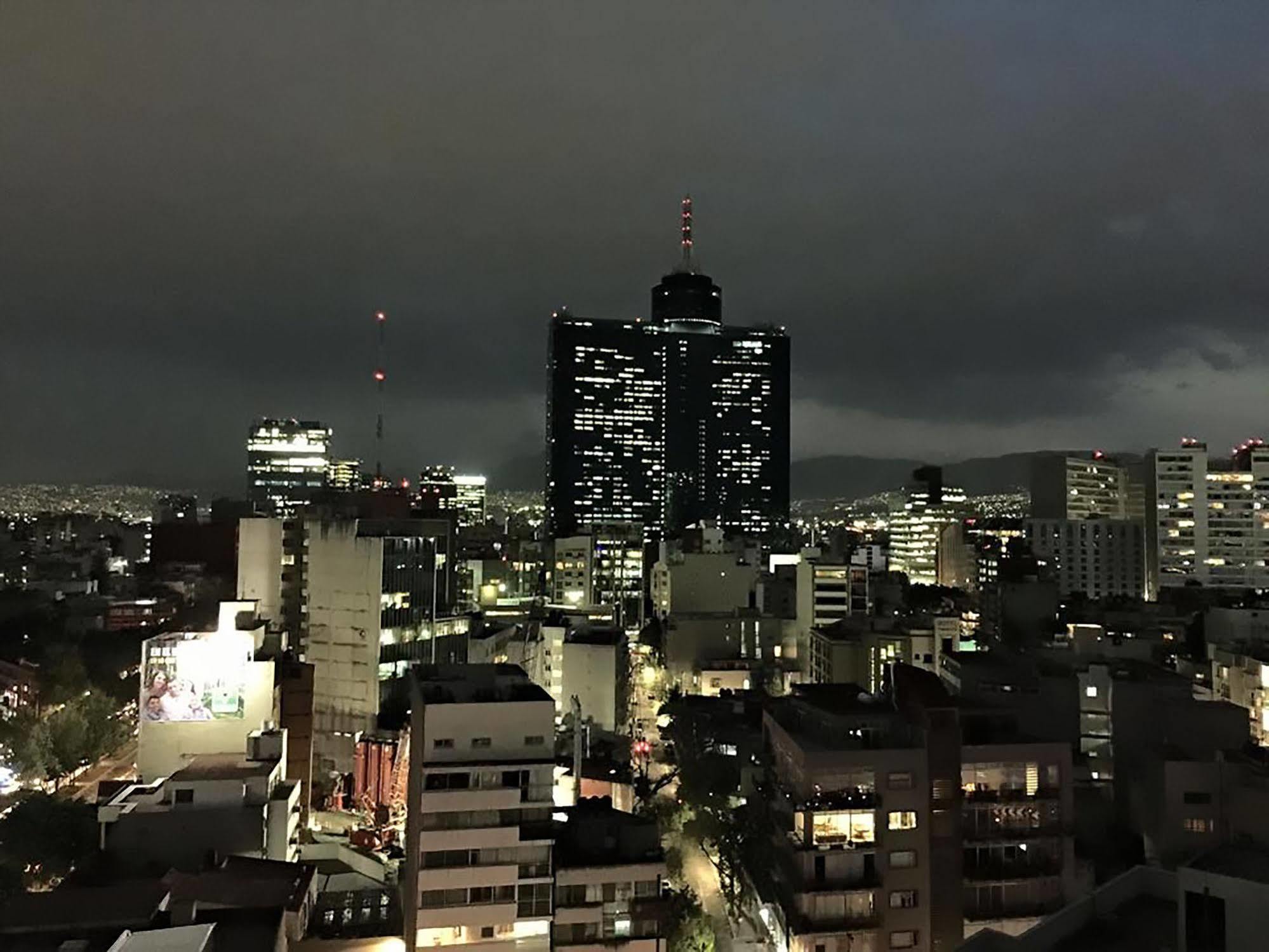 Tryp By Wyndham Mexico City World Trade Center Area Exteriör bild